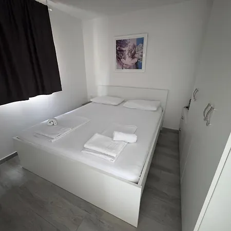 Ha-lu 2 Ferienhaus *